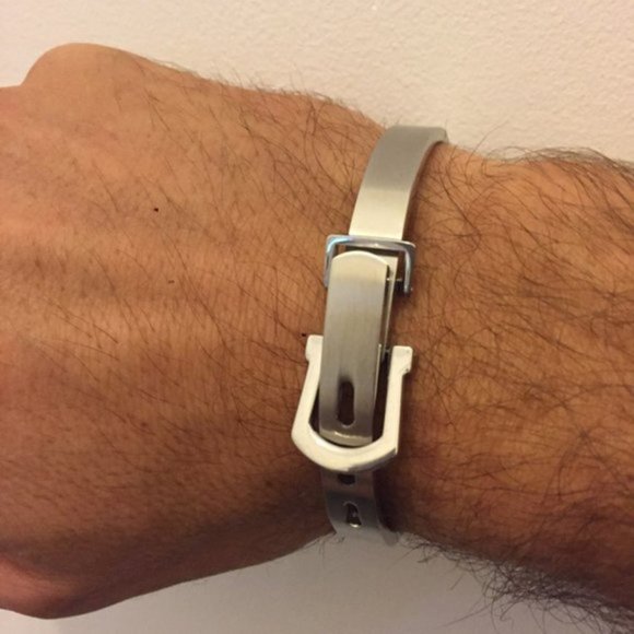 New Men’s 2 PC Royal Roman Buckle Numeral Cuff Bracelets Bangles Gold - Picture 3 of 10